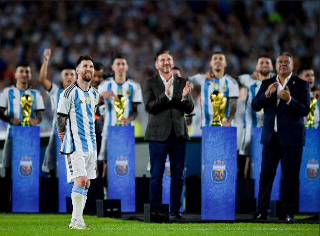 AFA President Claudio Tapia with Argentina captain Lionel Messi