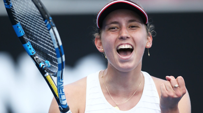Elise Mertens comeback win