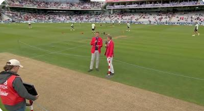 Overcast conditions and grass cover at Lord's enhance seam movement.