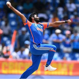 Pace attack prepares for English seam.
