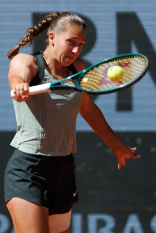 Parry relies on her single-handed backhand.