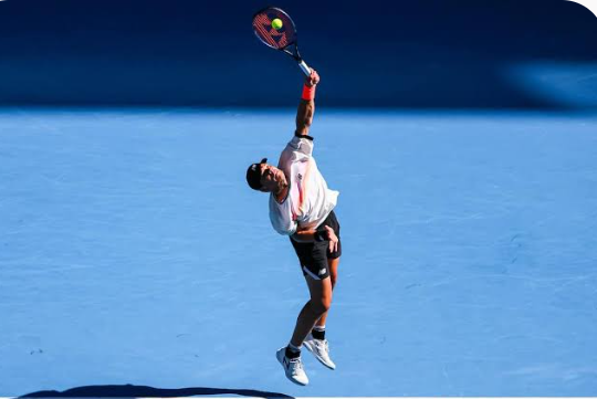 Ben Shelton unleashes his signature serve.