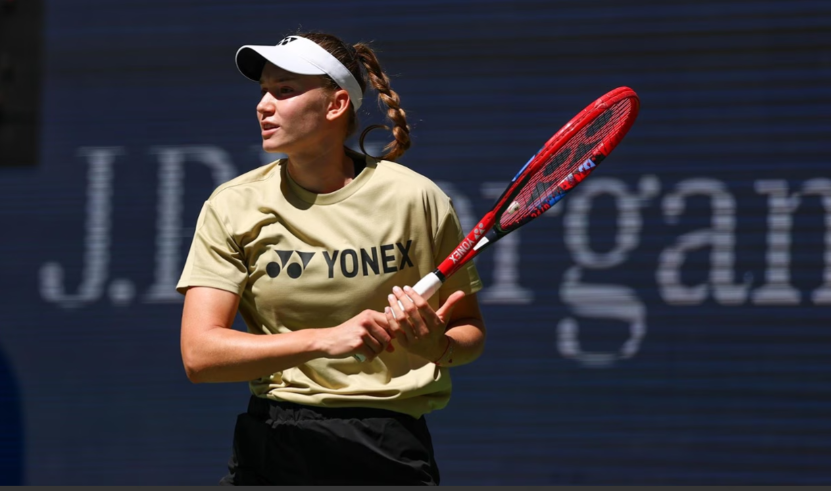 Elena Rybakina hits a forehand drive during her victory.