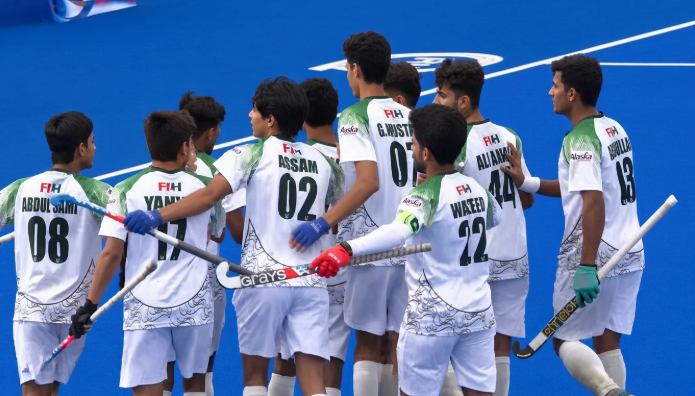 Pakistan hockey players celebrate during their Men’s Junior Hockey Asia Cup 2026 bronze-medal match against Malaysia at the Moqi Training Base in Hulunbuir, China