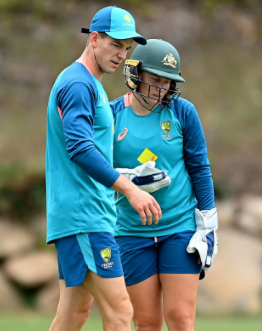 Tim Paine leads the Adelaide Strikers coaching setup for BBL 16.